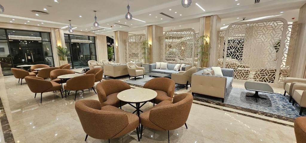 Azur One Eleven – New Alamein 33/70