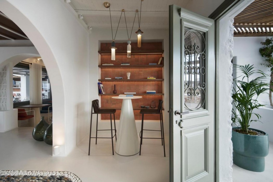 Andronis Minois - Small Luxury Hotels of the World 20/64