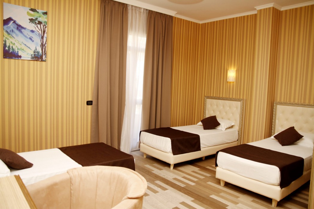 Amh Hotel 31/88
