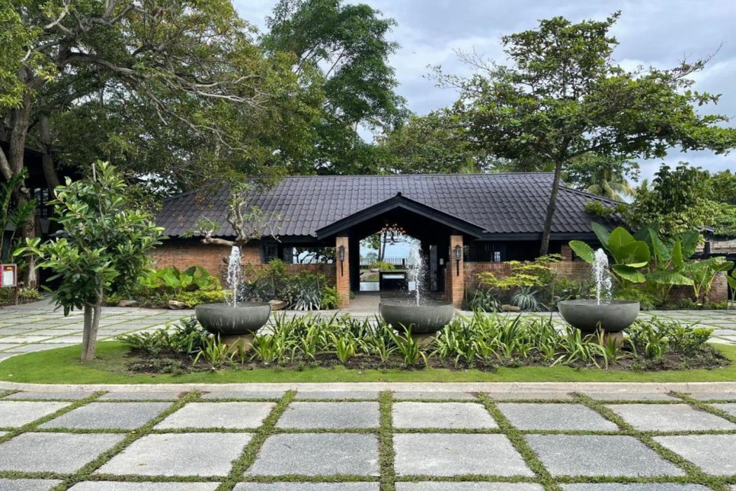 The Henry Resort Dumaguete in DUMAGUETE