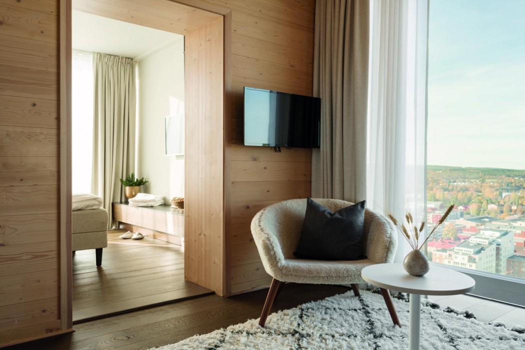 The Wood Hotel by Elite 15/53