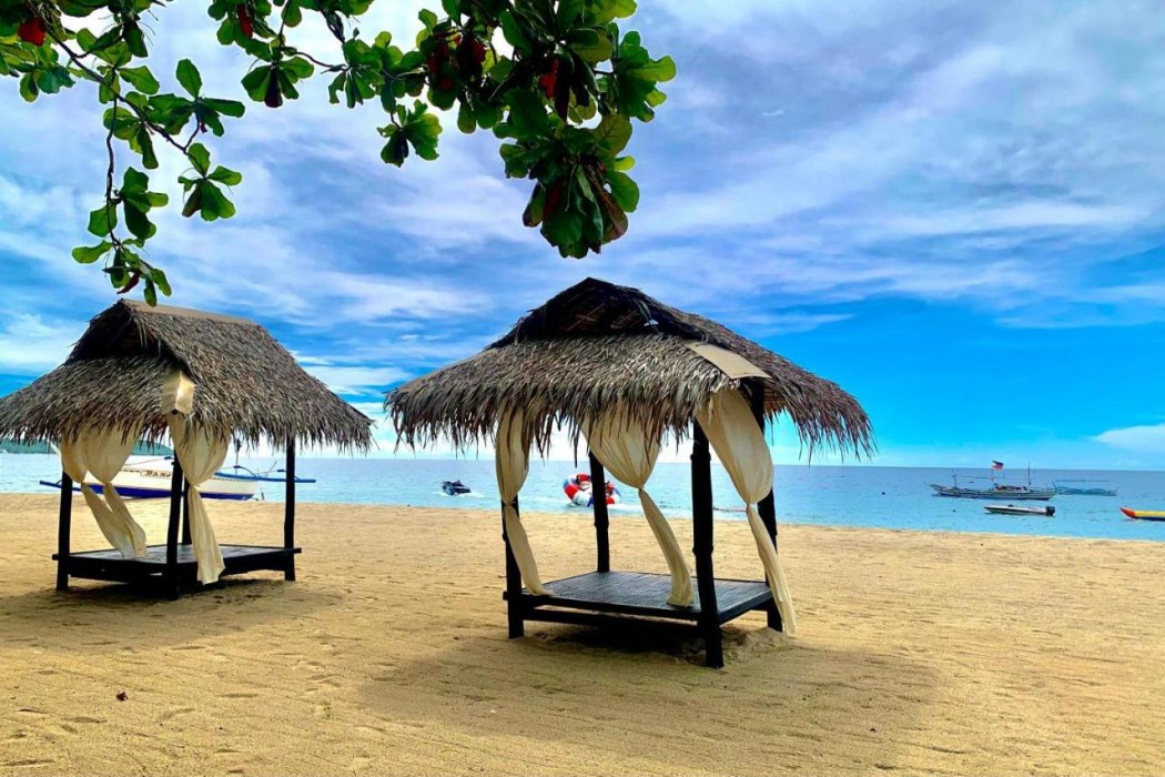 The Henry Resort Taramindu Laiya 33/56