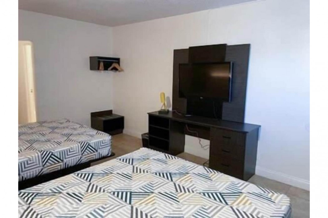 Studio6 North Las Vegas, NV 8/32
