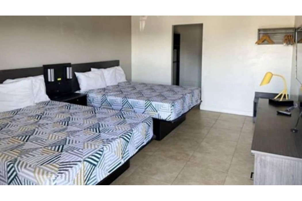 Studio6 North Las Vegas, NV 7/32