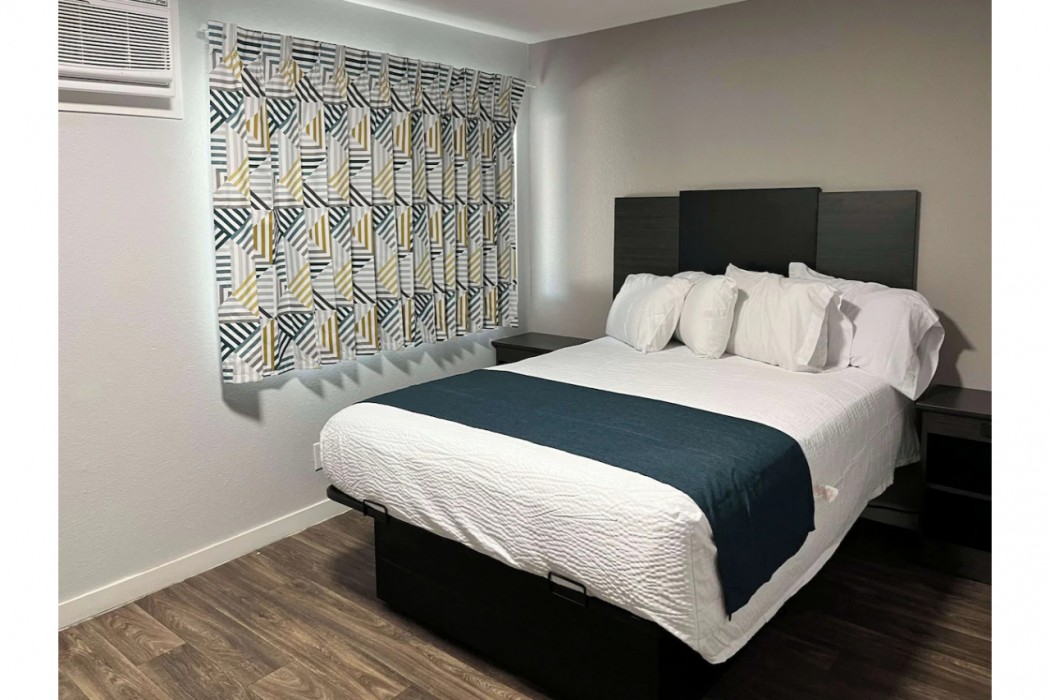 Motel6 Las Vegas, NV - Downtown Fremont St 17/31