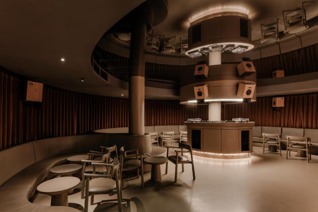 Volga Hotel 13/17