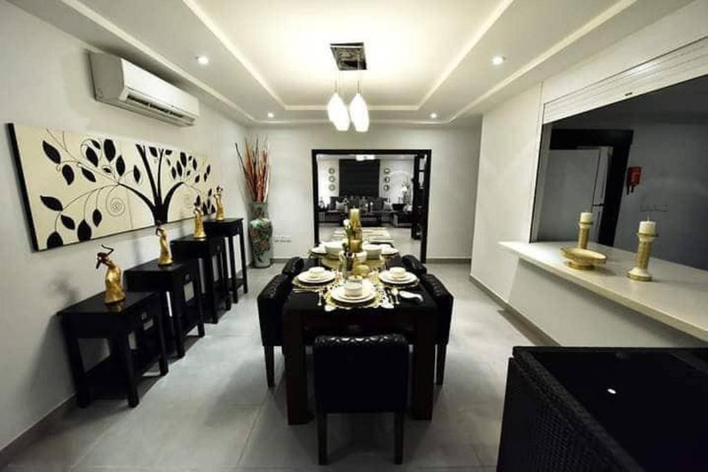 Villa Palma Compound