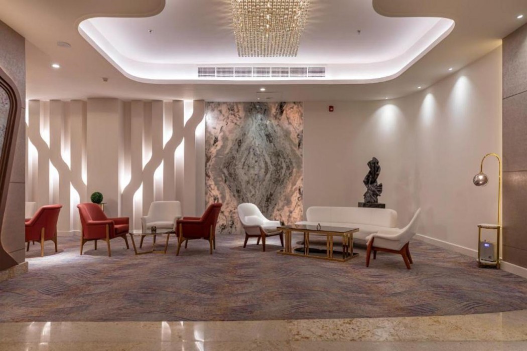 Mirage Hotel & Conference Center 25/53