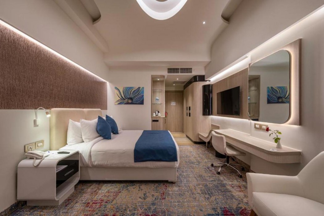 Mirage Hotel & Conference Center 16/53