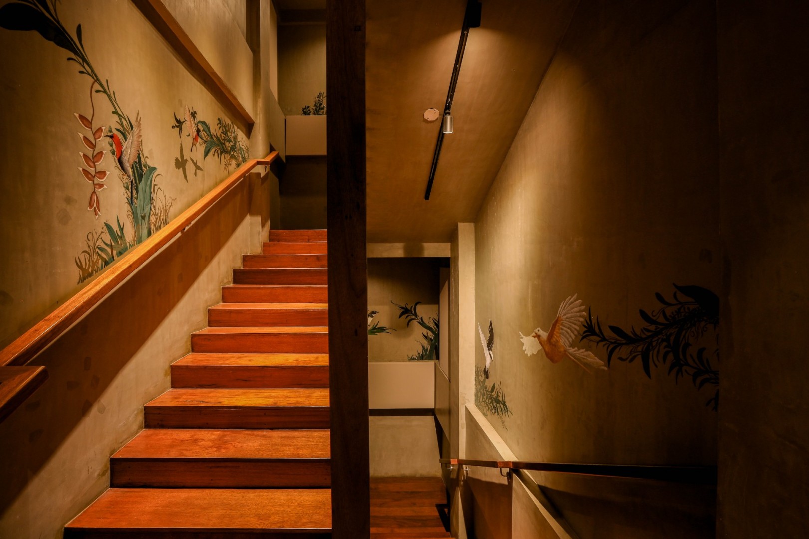 The Henry Hotel Roost Bacolod 7/93