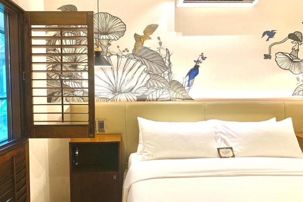 The Henry Hotel Roost Bacolod 18/93
