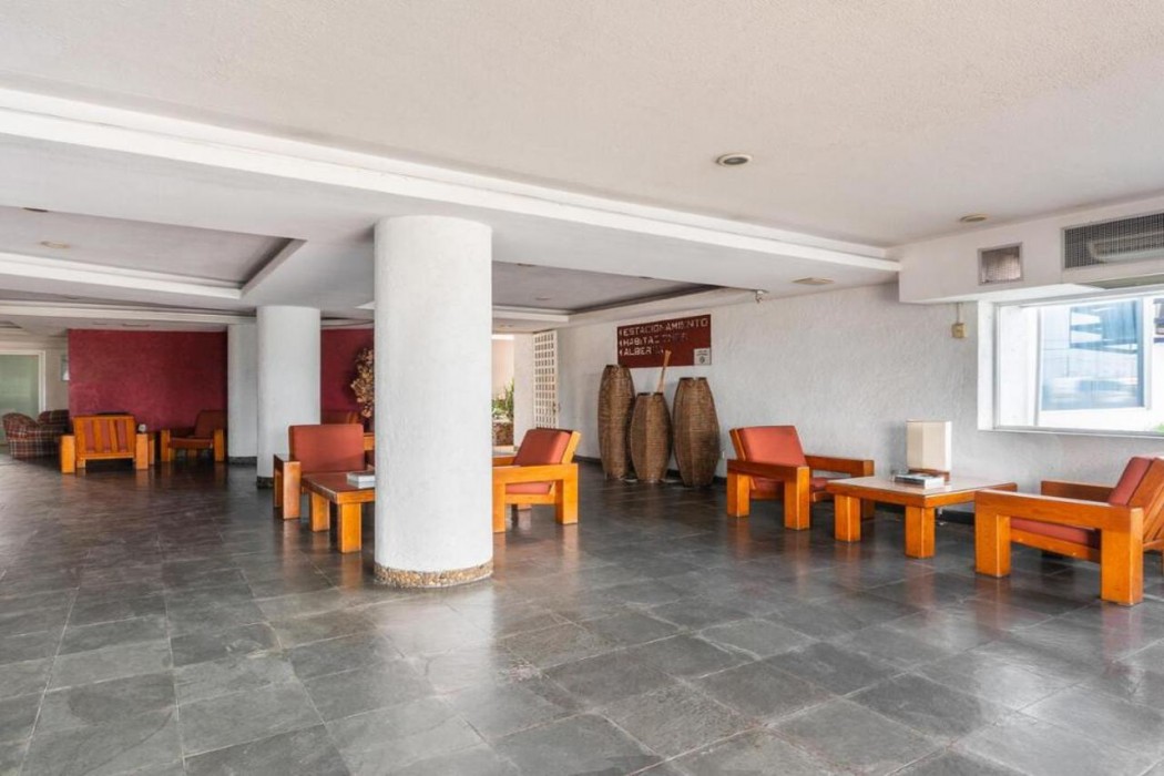 OYO Hotel Casa Blanca in MARTINEZ DE LA TORRE