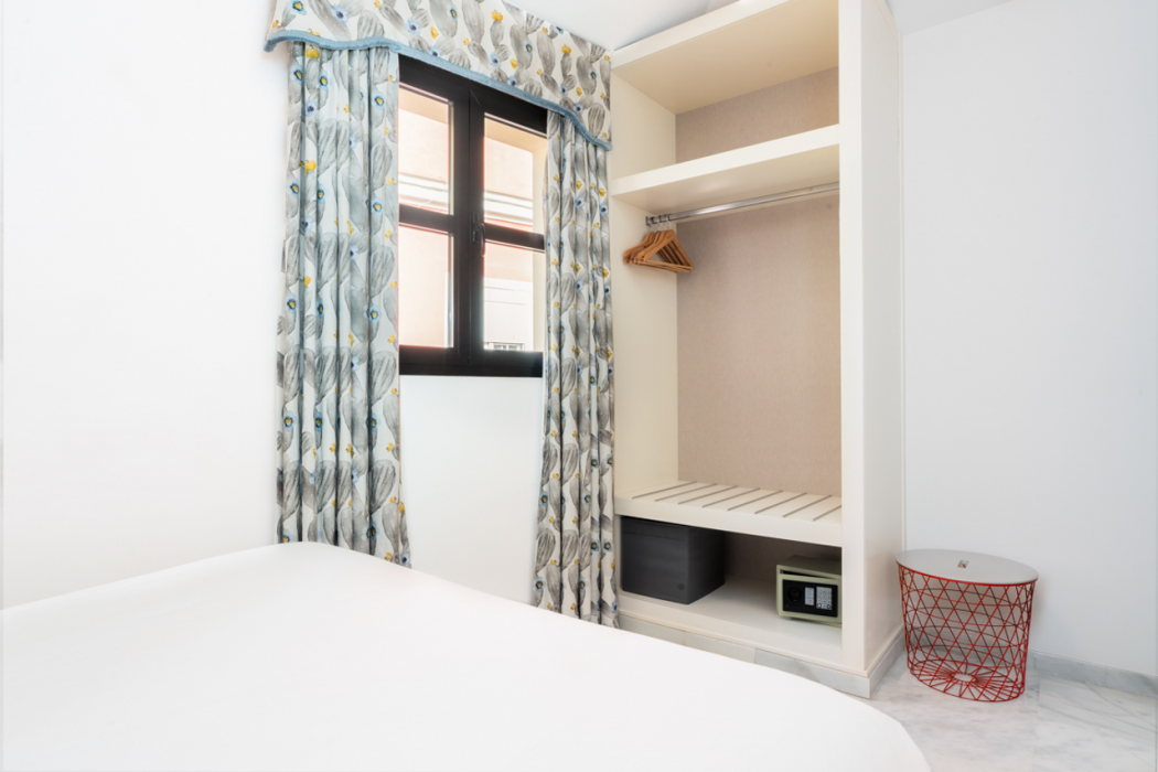 Smartr Sevilla Las Duenas 10/56