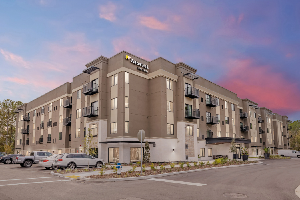 WaterWalk Extended Stay by Wyndham Jacksonville Deerwood Pk photo1