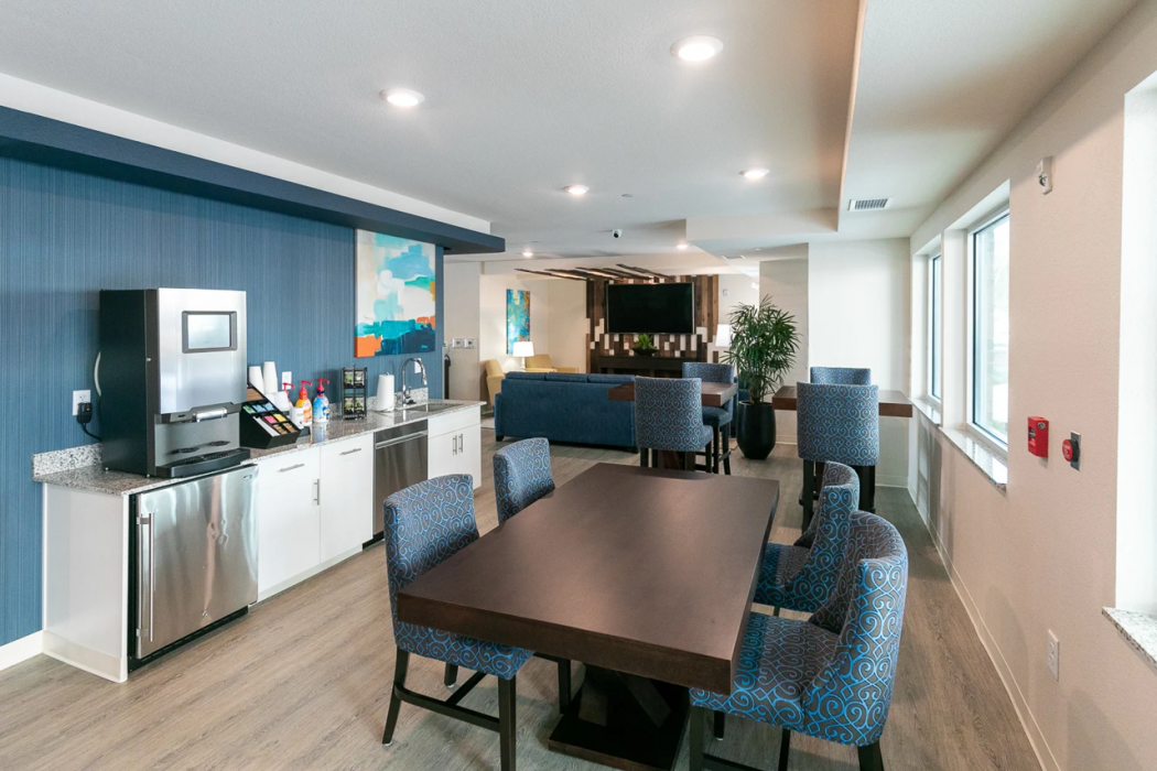 WaterWalk Extended Stay by Wyndham Charlotte - Arrowood 19/63
