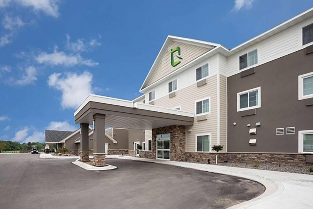 Little Crow Resort & Conference, Trademark by Wyndham 1/61