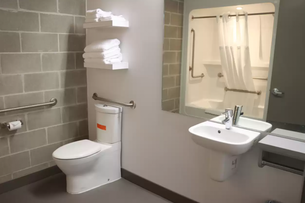 Barker Suites Southport, an Ascend Collection Hotel 10/40