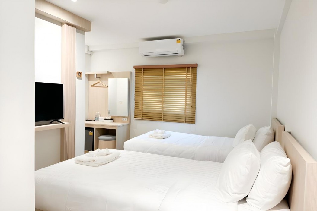 Zhennan Teabar Hotel 40/61