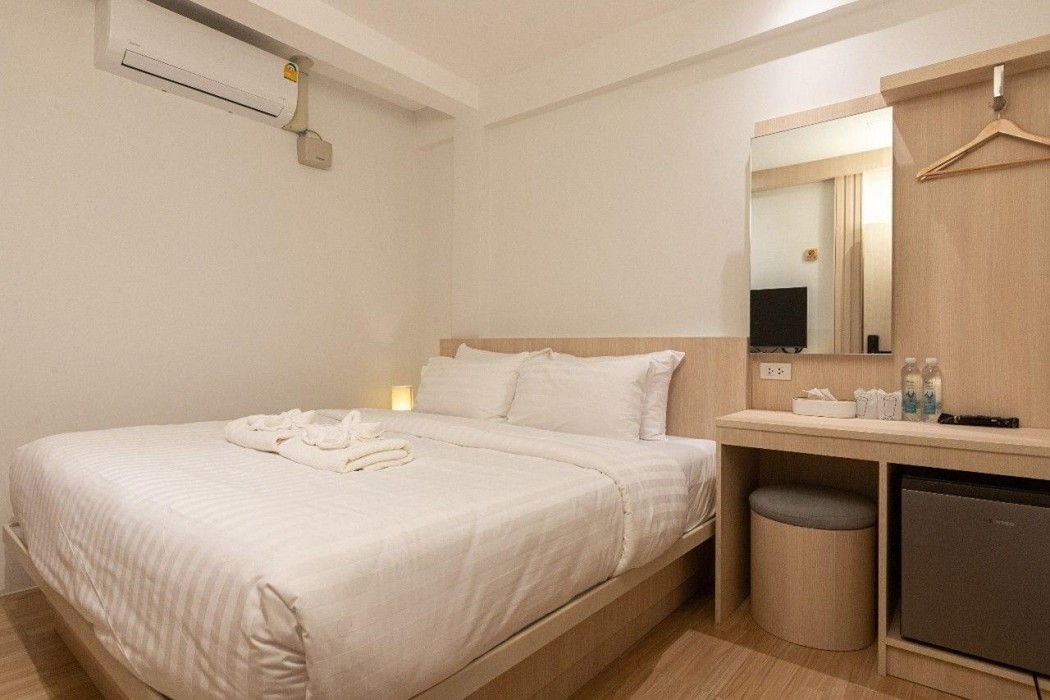 Zhennan Teabar Hotel 30/61