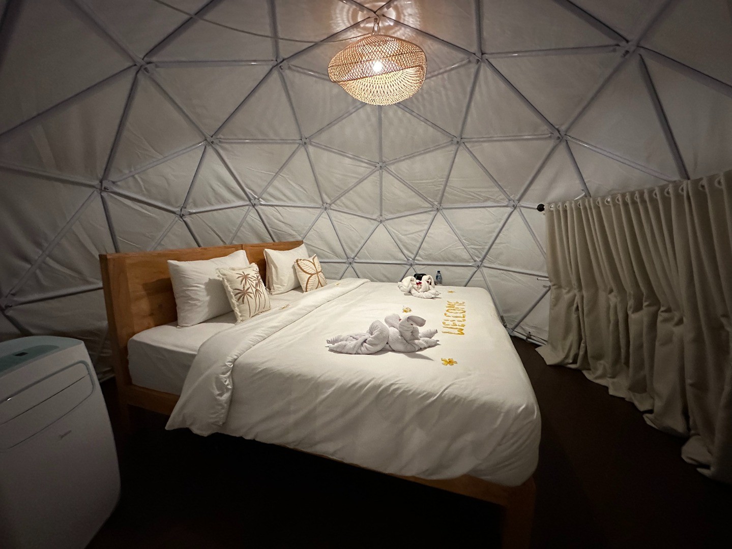 Couple Dome Tent King