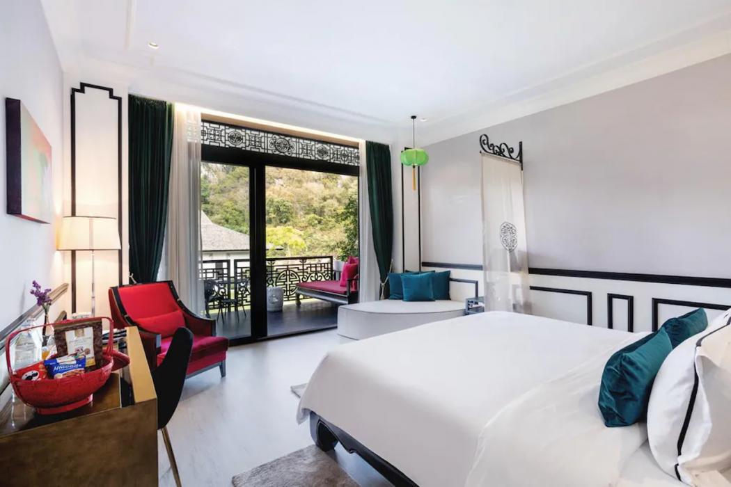 The SOUL Resort 14/60
