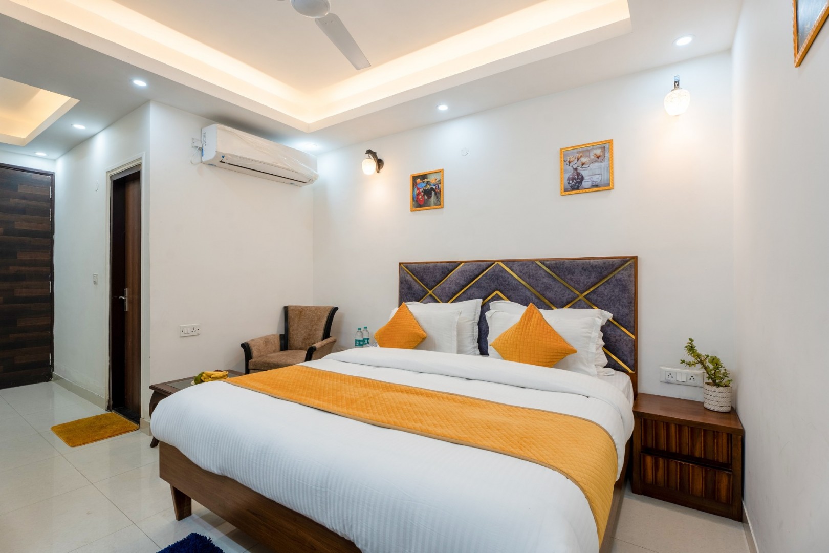 Luxury Serviced Apartment