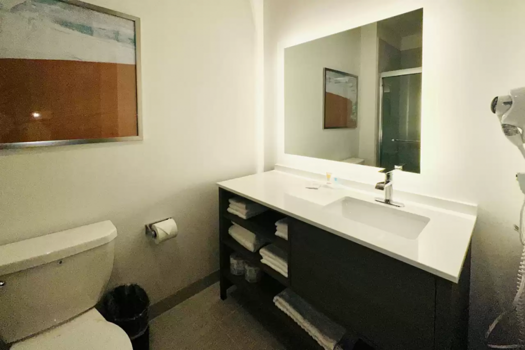Comfort Inn & Suites Nashville TN 12/26