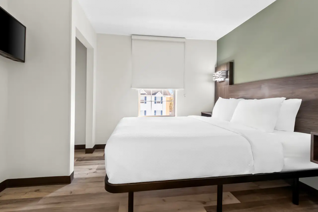 Quality Inn & Suites Columbia Harbison 10/21