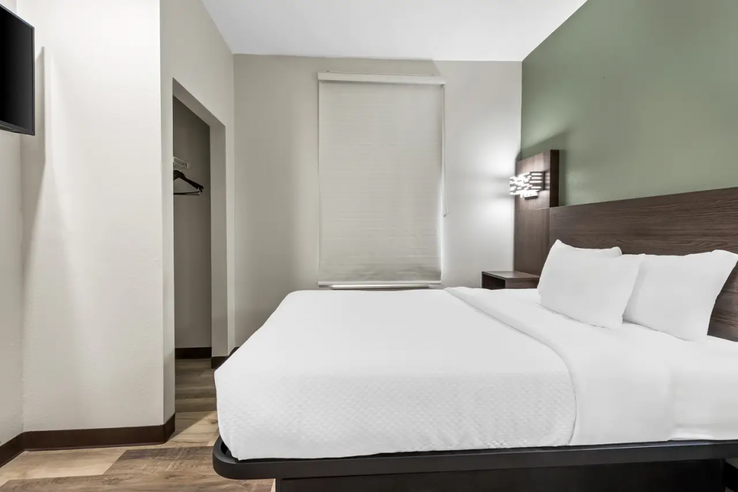 Quality Inn & Suites Columbia Harbison 9/21