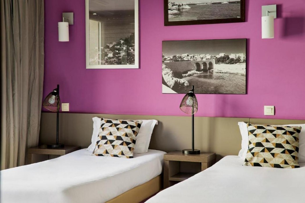 Hotel Ligo 8/31