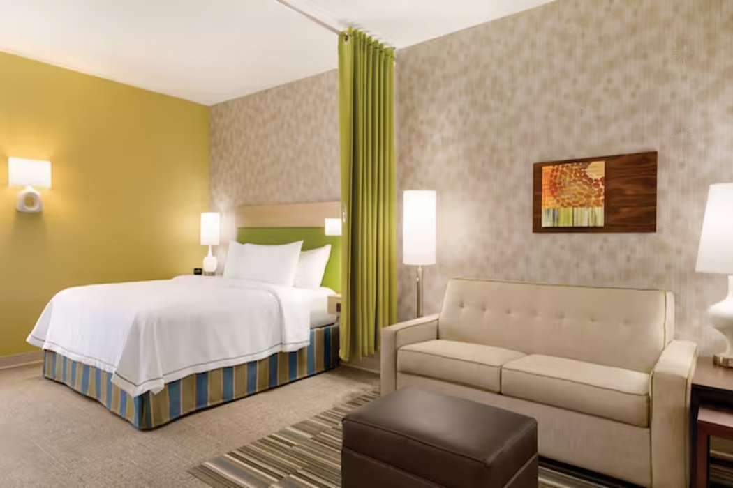 Home2 Suites by Hilton Dublin 7/25