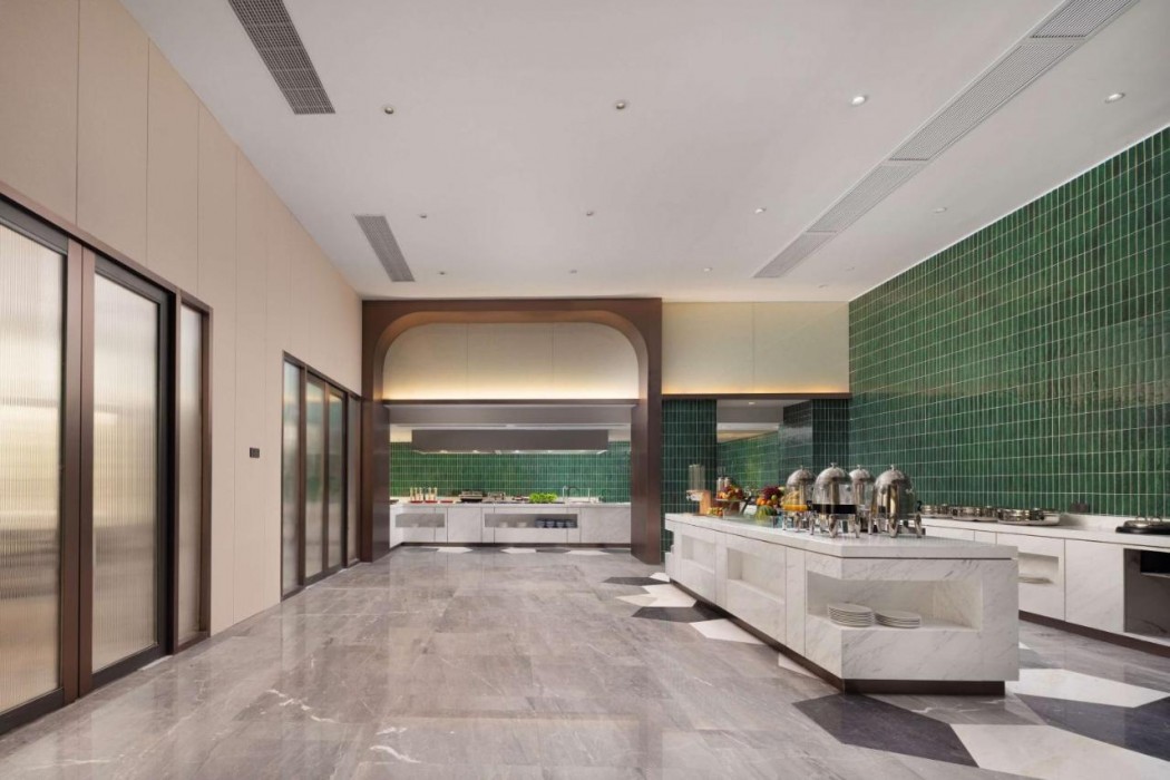 Hilton Garden Inn Jiangmen Xinhui 36/64