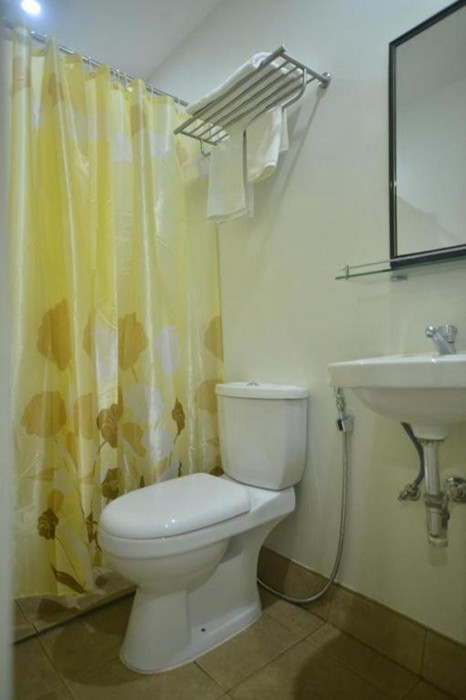 Metro Vigan Inn 30/70