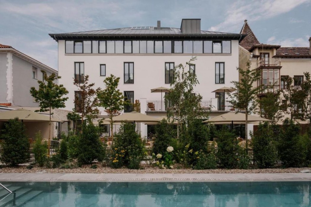 Hotel Rhin Garden 32/60