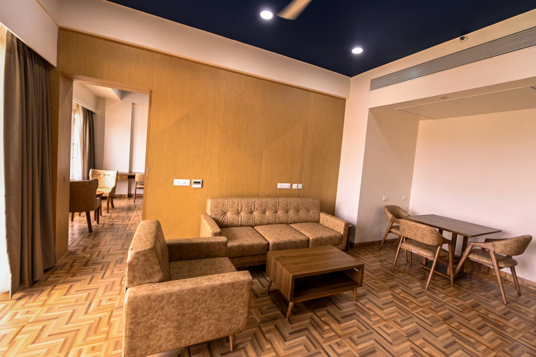 Ramada by Wyndham Ahmedabad Narendra Modi Stadium Motera 13/49