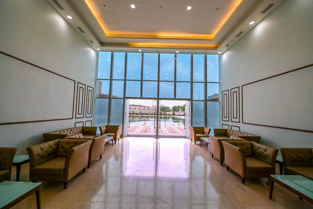 Ramada by Wyndham Ahmedabad Narendra Modi Stadium Motera 10/49