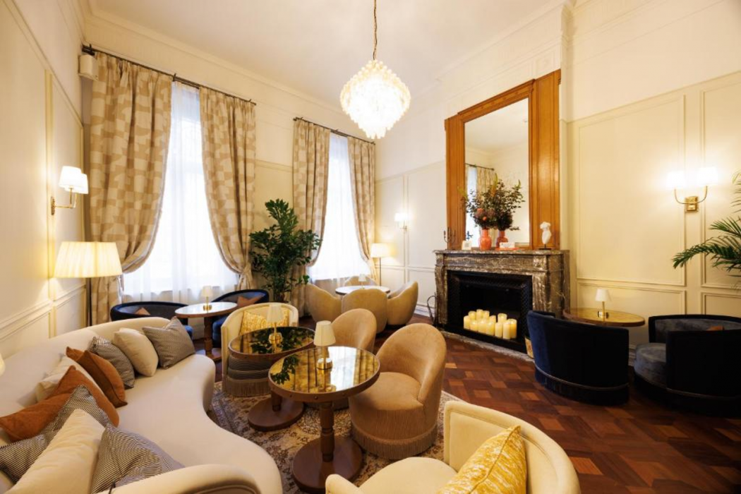 Hotel Fleur de Ville 37/65