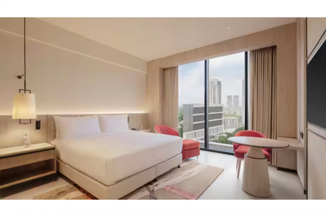 Hilton Gurugram Baani City Centre 7/60