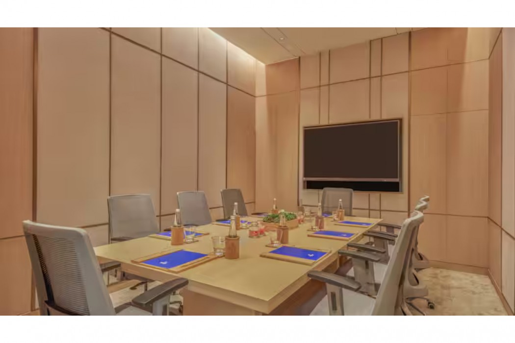 Hilton Gurugram Baani City Centre 13/60