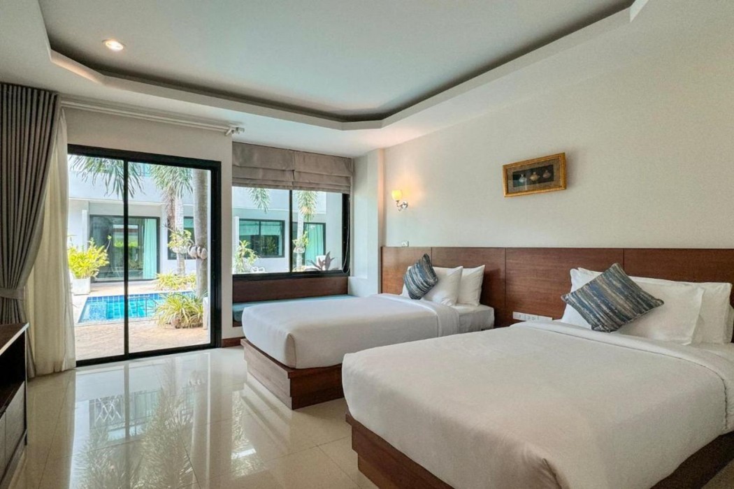 XAYA Pool Access Resort 14/39