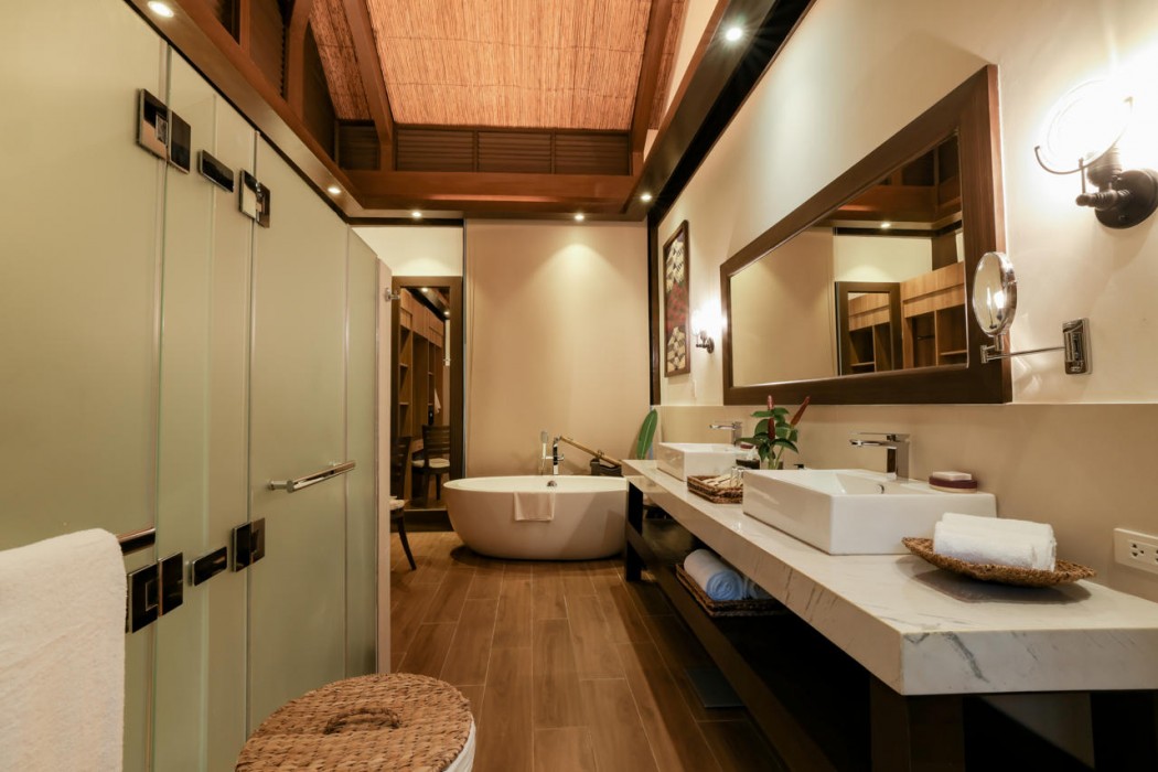 Lihim Resorts 34/75