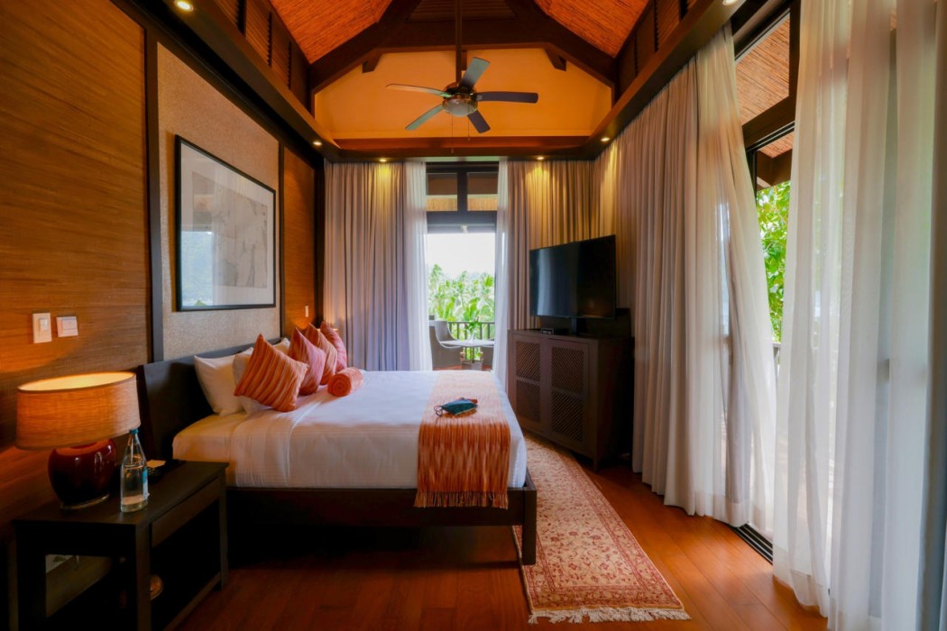 Lihim Resorts 17/75