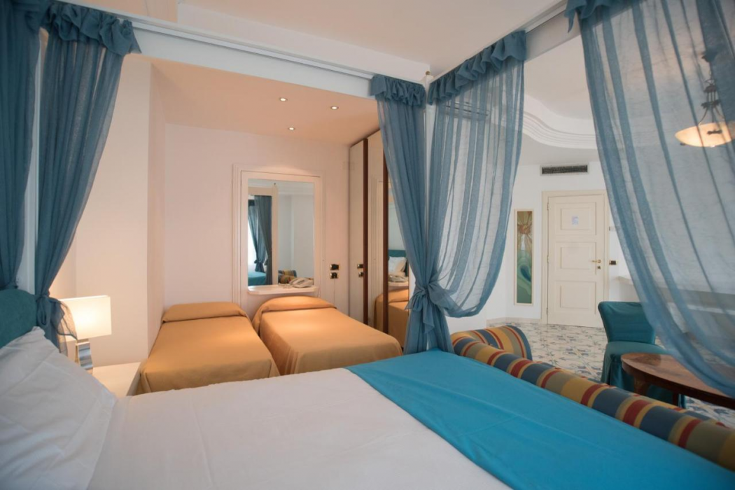 Hotel Villa Maria 12/63