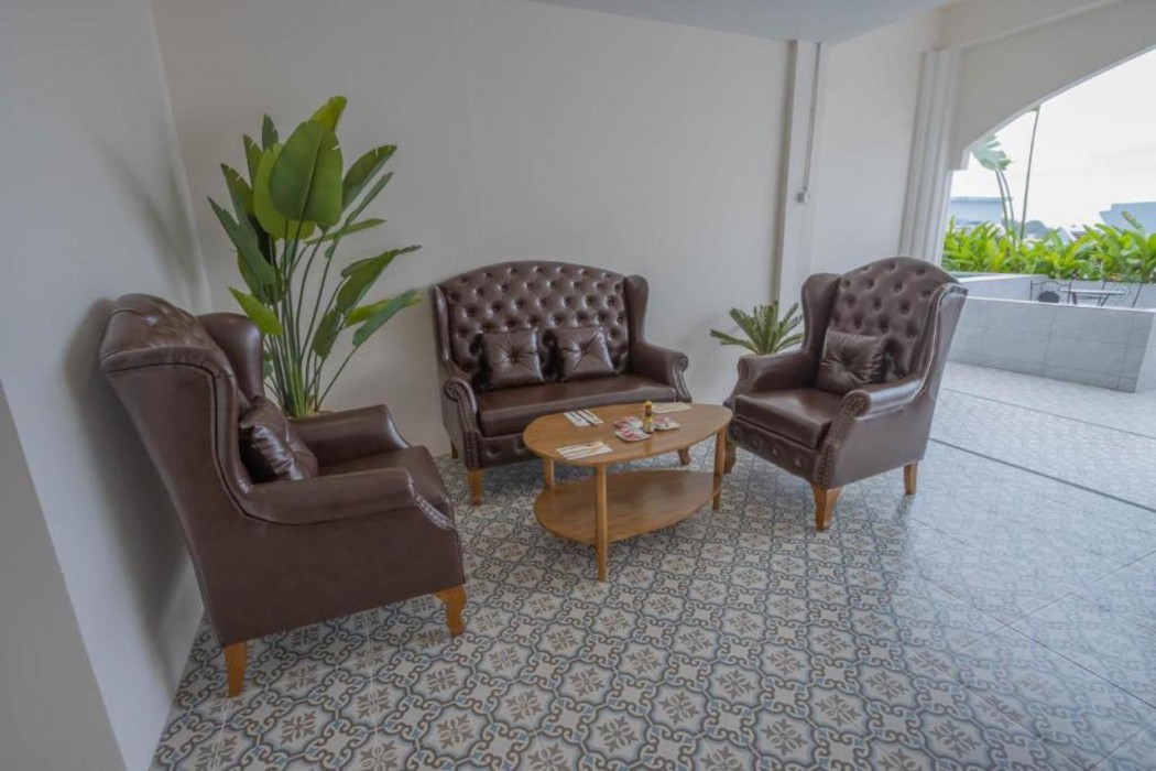RoomQuest the Peak Patong Hill 22/52