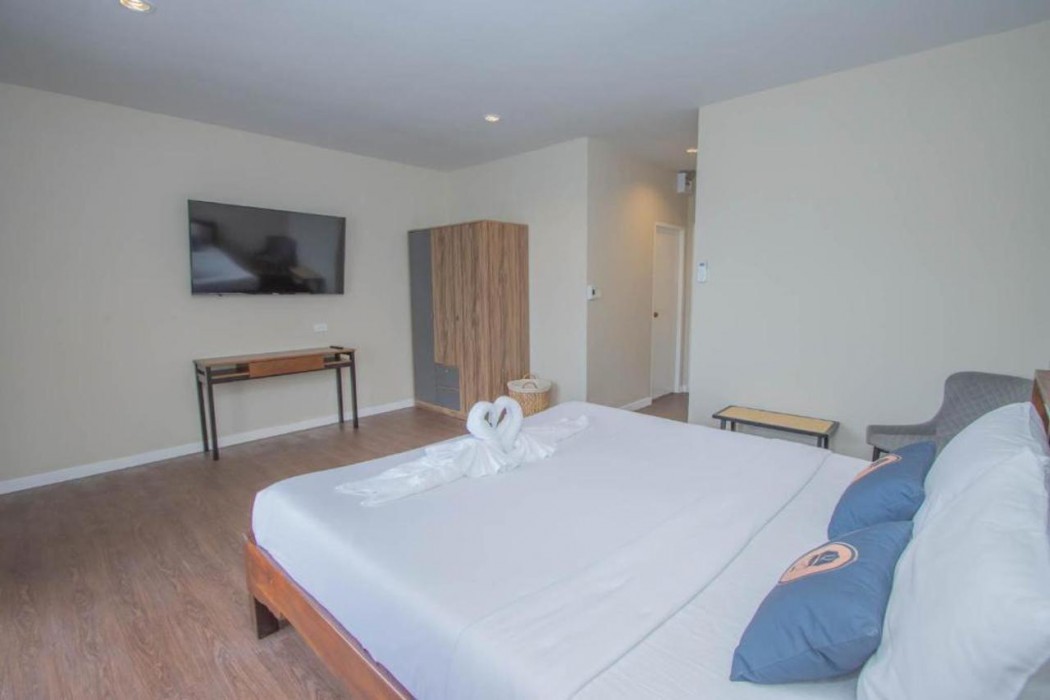RoomQuest the Peak Patong Hill 16/52