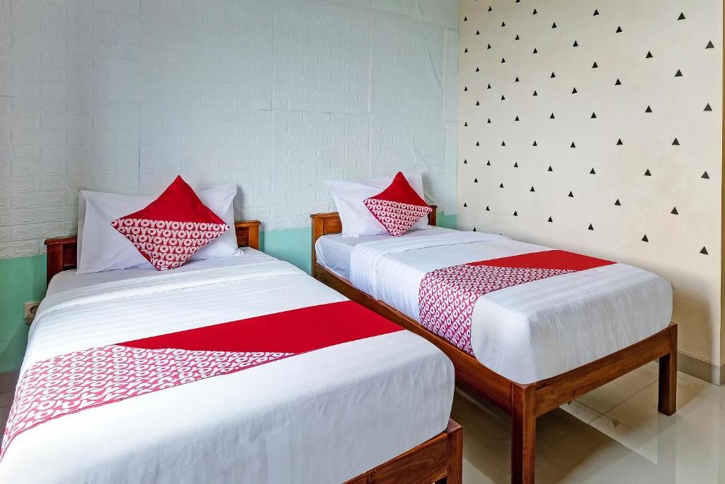 Super OYO 90905 Dangau Datuk Guesthouse 20/43