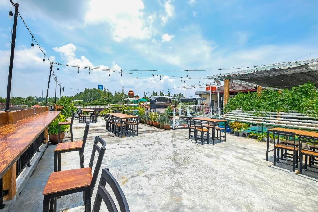 Super OYO 90905 Dangau Datuk Guesthouse 31/43