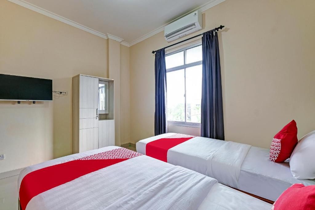 Super OYO 90905 Dangau Datuk Guesthouse 12/43