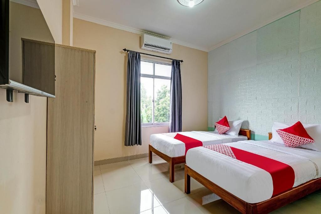 Super OYO 90905 Dangau Datuk Guesthouse 14/43