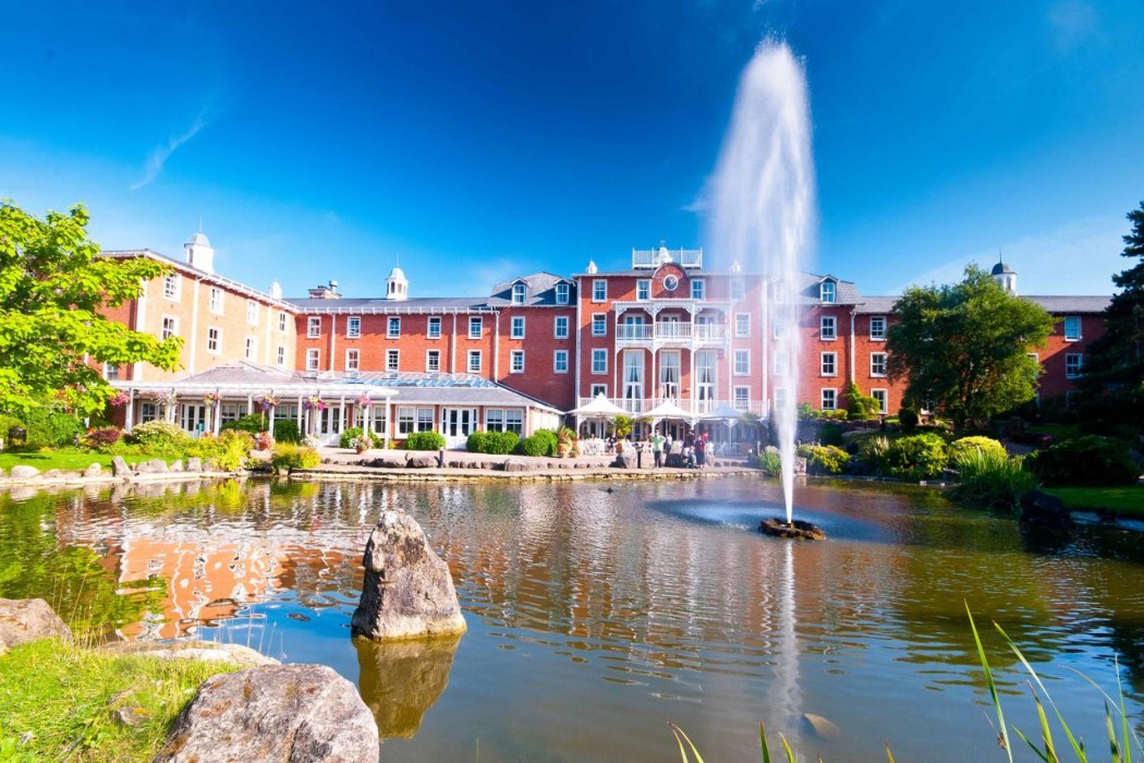 Alton Towers Hotel 2/94